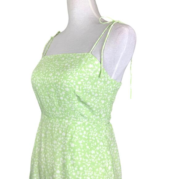 Old Navy NWT Petite Bright Green Floral Tie Strap Fit & Flare Mini Dress - Picture 6 of 13